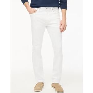 NWT J.Crew Straight Fit White Jean In Signature Flex Size 33x30